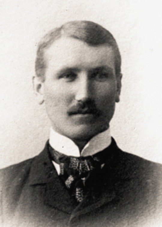 Gustav Juel Wiik (1878–1906)